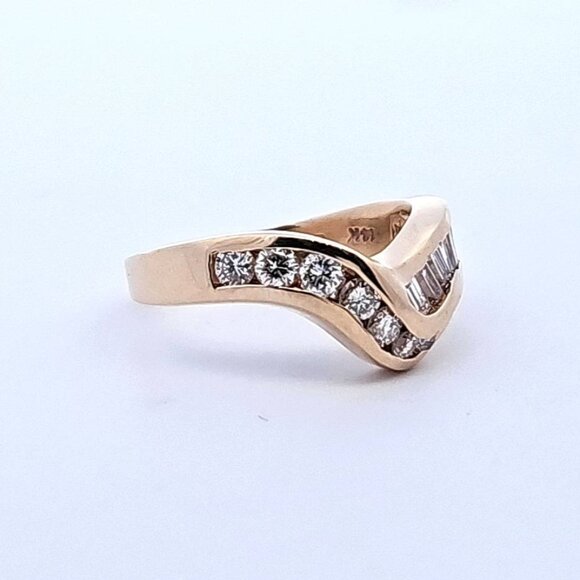 14K Yellow Gold 1.01TW Channel Set Round Baguette Diamond Chevron Ring Size 8.25 - Picture 3 of 14